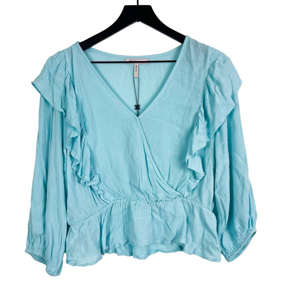 NWT BCBGeneration Womens Size M Rayon Ruffled Blouse V-Neck Light Blue
